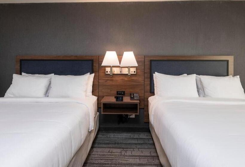 スタンダードルーム, Comfort Inn & Suites