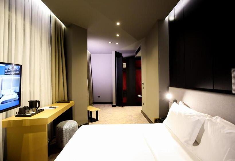 디럭스 룸, The Central View Boutique