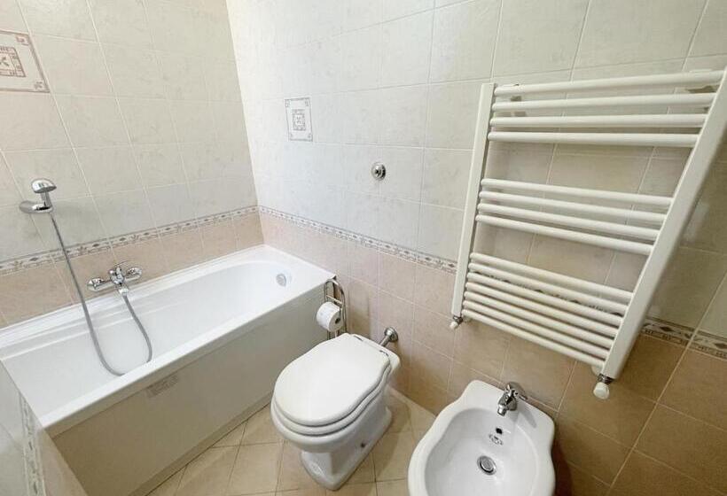 Апартаменты 3 Спальни, Flavia Apartment