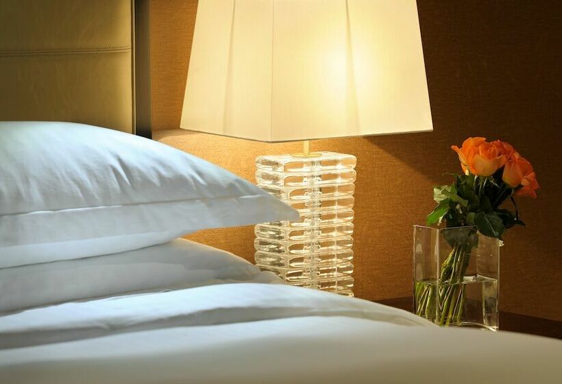 اتاق لوکس, Jw Marriott Hotel Marina
