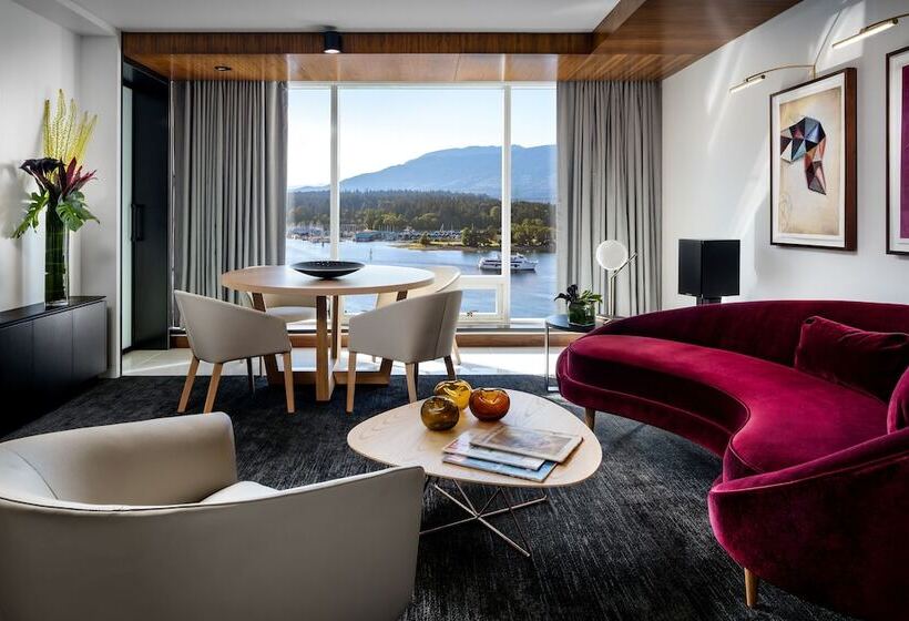 スイート, Fairmont Pacific Rim