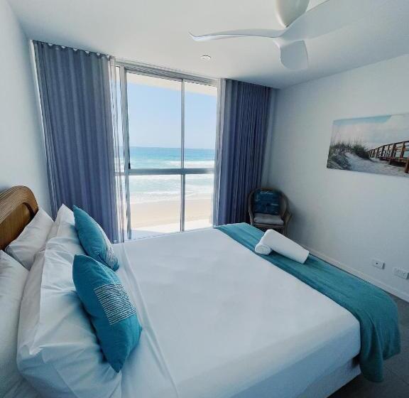 ２ベッドルームアパートメント, Golden Sands On The Beach   Absolute Beachfront Apartments