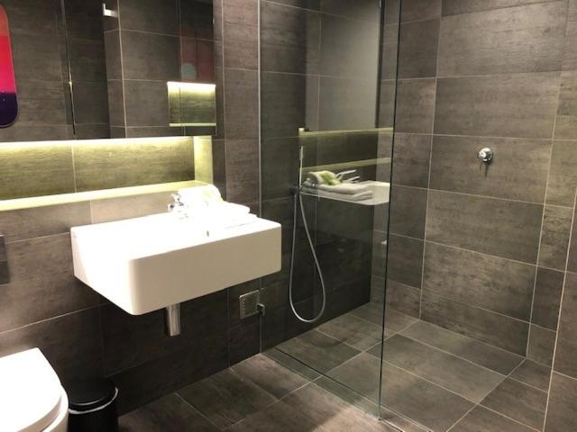 Апартаменты Superior 2 Спальни, Golden Sands On The Beach   Absolute Beachfront Apartments