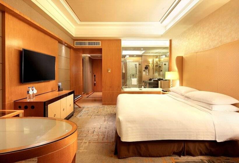 Номер Deluxe, Hilton Xiamen