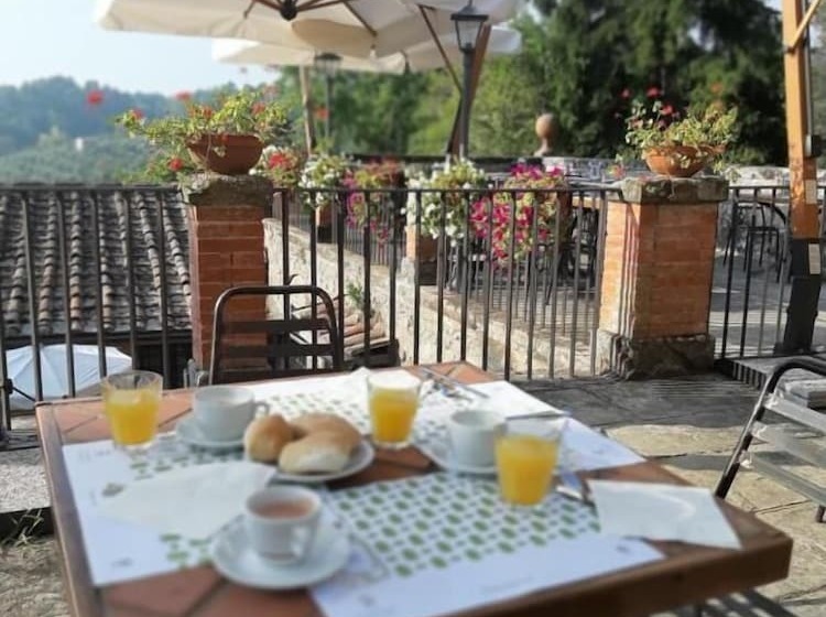 Апартаменты 2 Спальни, Hu Norcenni Girasole Village
