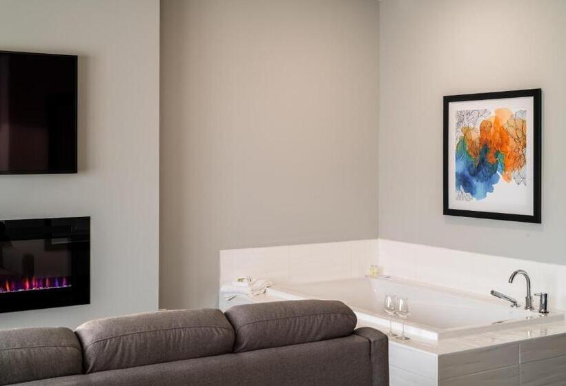 Люкс с гидромассажем, Amsterdam Inn & Suites Florenceville
