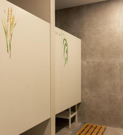تختخواب در اتاق مشترک, Behappy Lodge & Brunch