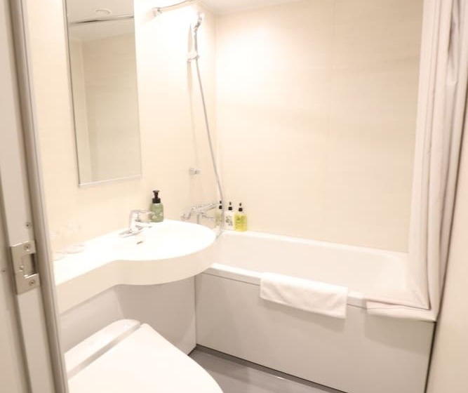 اتاق اکونومی, Gen Hotel Kamakura