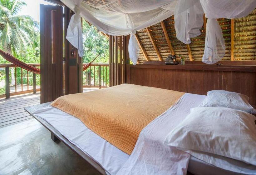 바다 전망 스탠다드 방갈로, La Kuka Hotel   Nuquí