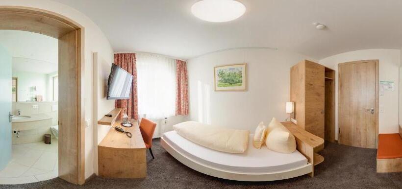 Номер Стандарт Индивидуальный, Landhotel Steigenhaus