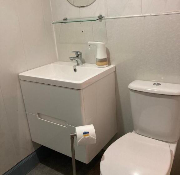 标准三人间, Friars Bridge Guesthouse