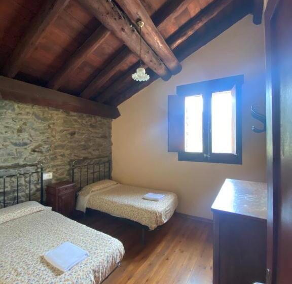 Apartament 3 Dormitoare, Can Bonada