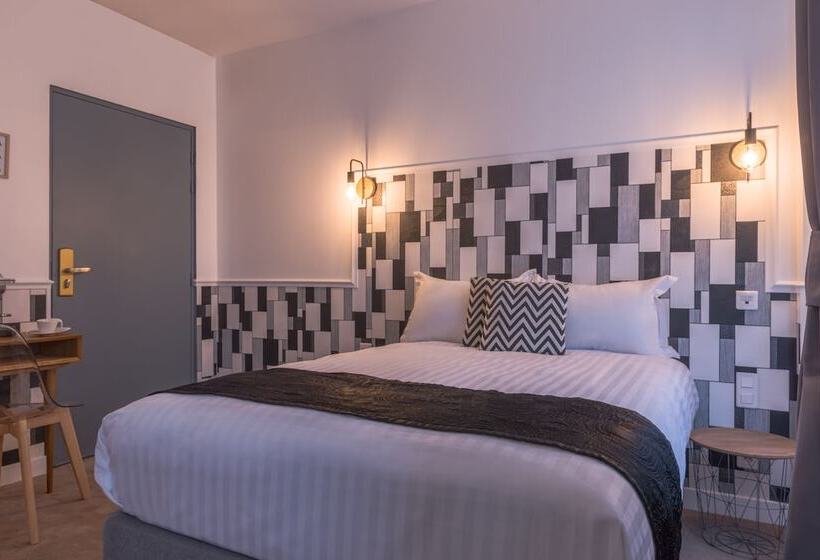 اتاق استاندارد سه نفره, Hôtel Tilde