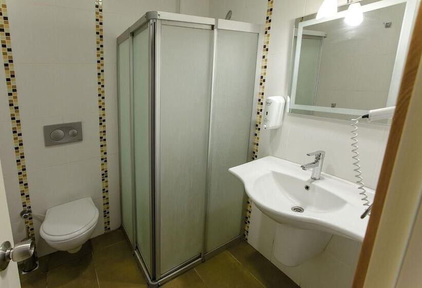 Номер Стандарт, Konfor Suite Otel