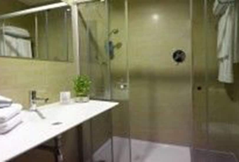 Номер Стандарт, Venture Sant Cugat
