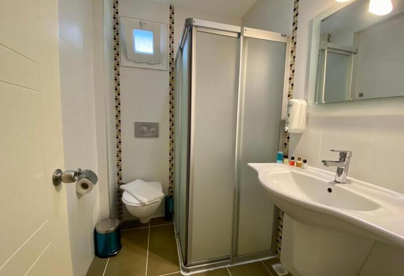 Люкс Повышенной Комфортности, Konfor Suite Otel