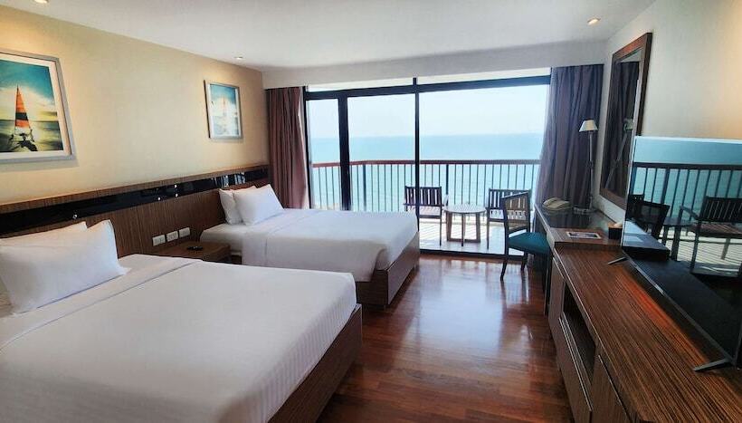 اتاق لوکس با چشم‌انداز دریا, Radisson Resort & Spa Hua Hin