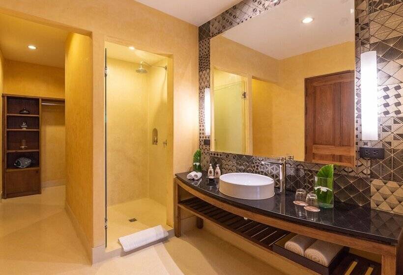 Standard Studio, Buri Rasa Village Samui - Adults Only +16