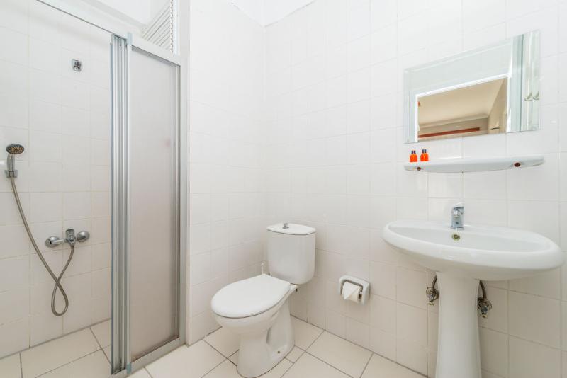 Escritório Estándar, The S Apart & Suites