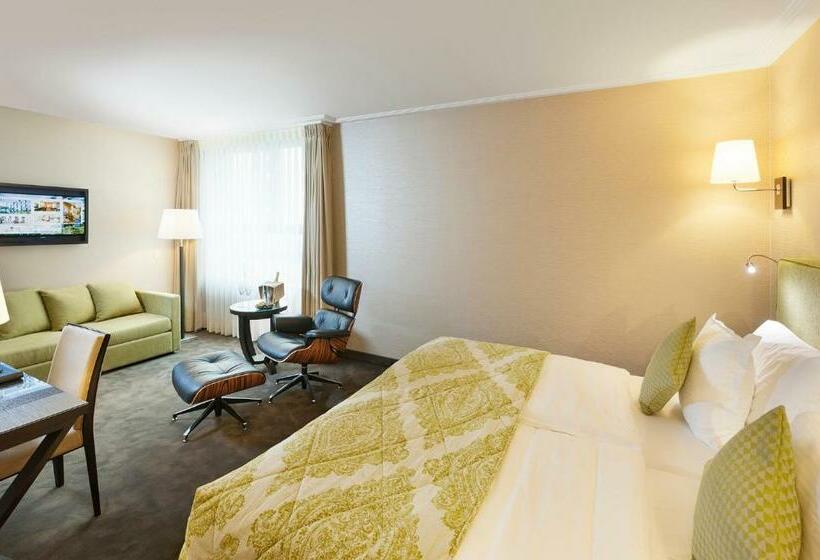 Номер Стандарт Трехместный, Grand Hotel Casselbergh