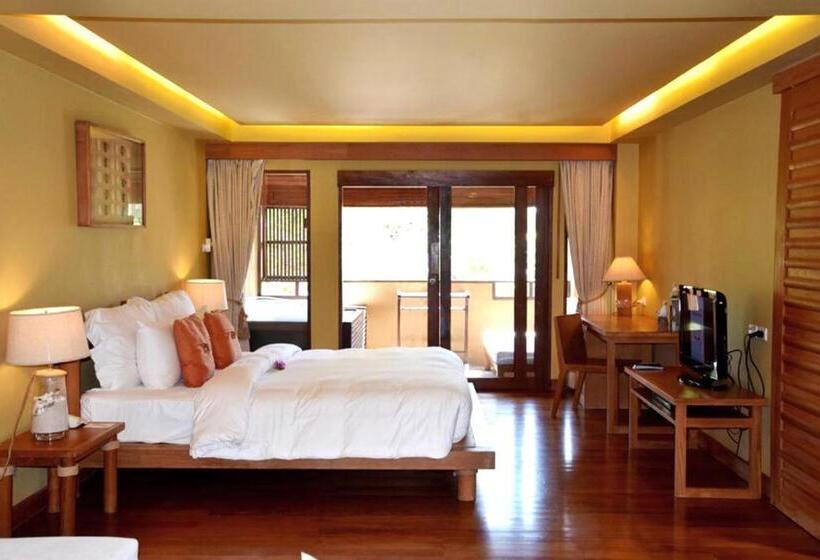 디럭스 룸, Deva Beach Resort Samui