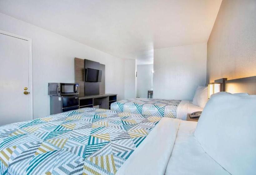 Четырехместный Номер Deluxe, Motel 6 Texarkana, Tx