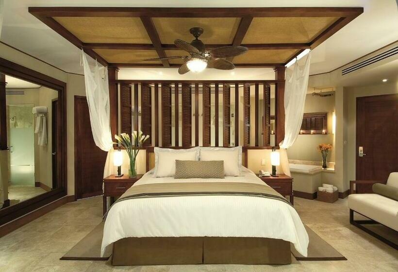 Club Kamer met Kingsize Bed, Dreams Riviera Cancun Resort & Spa - All Inclusive