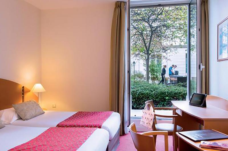 Номер Стандарт, Courtyard By Marriott Paris Saint Denis