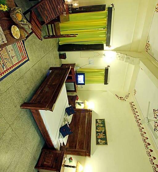 Номер Deluxe, Jhalamand Garh, Jodhpur