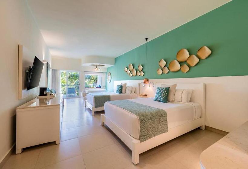 سوییت با چشم‌انداز دریا, Selection Riviera Cancún