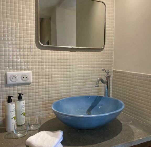 Quarto Basic, Lou Calen