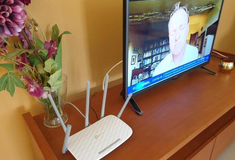 اتاق استاندارد با سرویس بهداشتی مشترک, Cactus Guest House