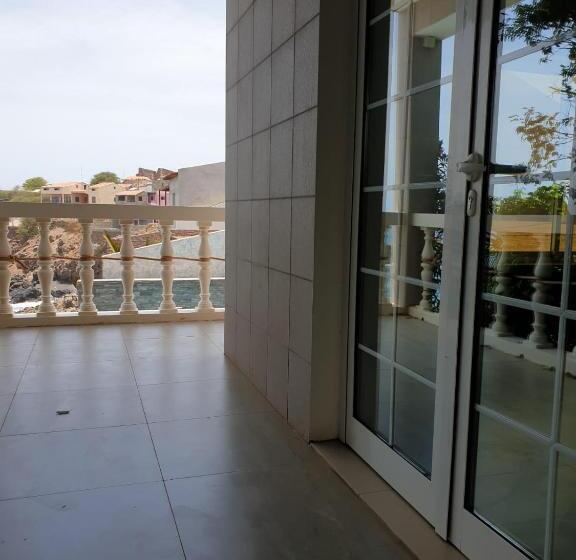 اتاق استاندارد, Cactus Guest House