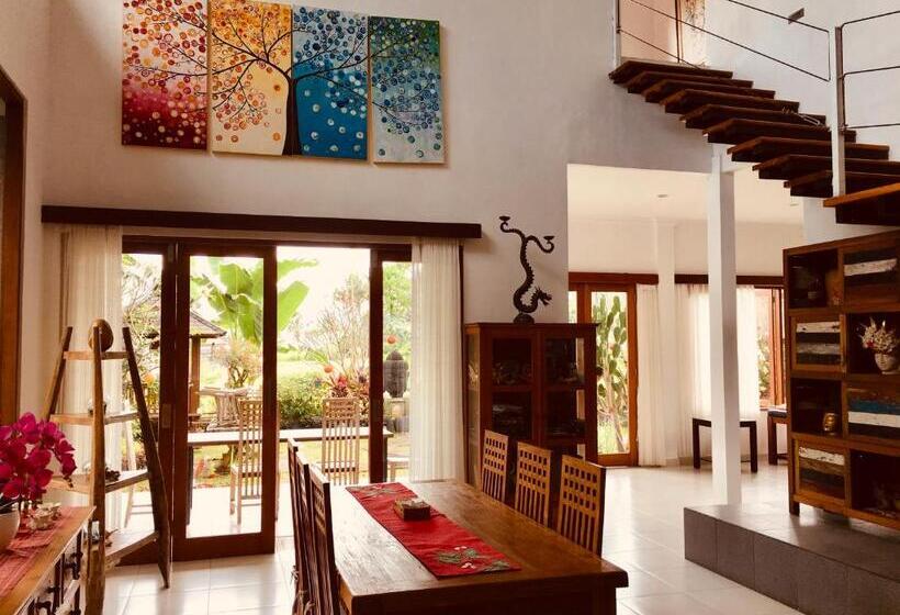 Вилла 3 Спальни, Villa Santai Karangasem