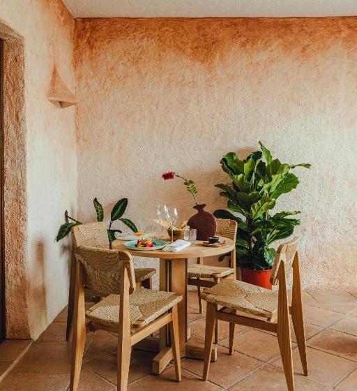 Júnior Suíte com Piscina, Aethos Sardinia