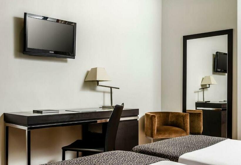 Habitación Triple Estándar, Eurostars Roma Aeterna
