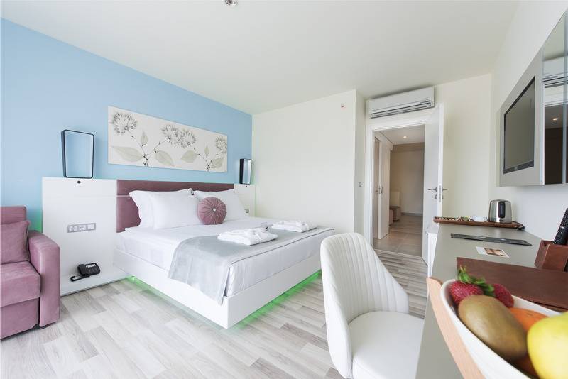 Номер Executive, La Mer Deluxe Hotel & Spa