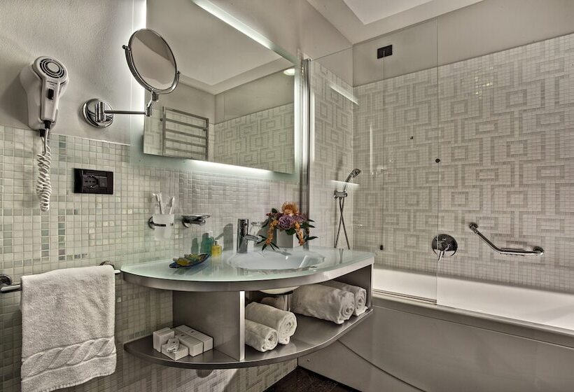 Quarto Triplo Deluxe, Park Hotel Junior