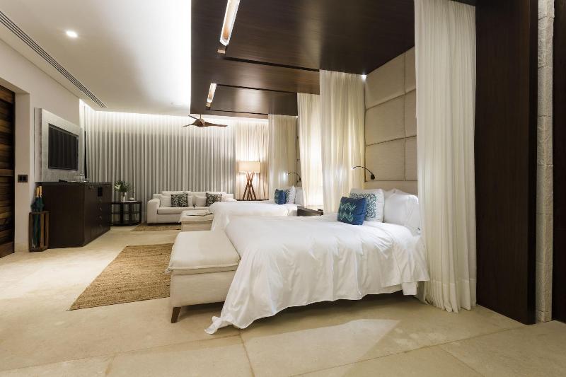 Habitación Premium Vista al Mar., Ramada by Wyndham, Athens Club Attica Riviera