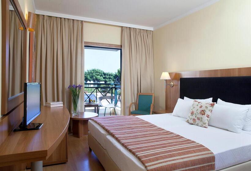 Номер Superior Вид на Горы, Ramada by Wyndham, Athens Club Attica Riviera