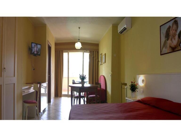 Семейный Номер, Residence Miralago Rooms & Apartments