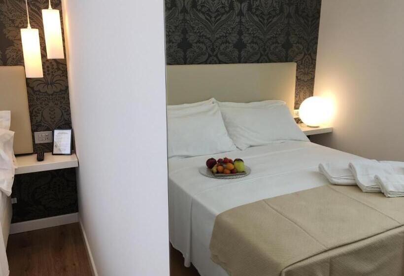 اتاق راحتی سه تخته, Sanremo Luxury Suites