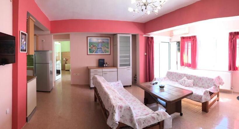 Люкс Deluxe Кровать Кинг, Melissa Gold Coast
