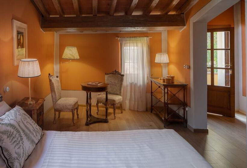 اتاق لوکس, Residenza Il Colle