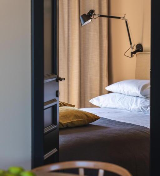 Полулюкс Вид на Бассейн, Design Hotel Verbenicum