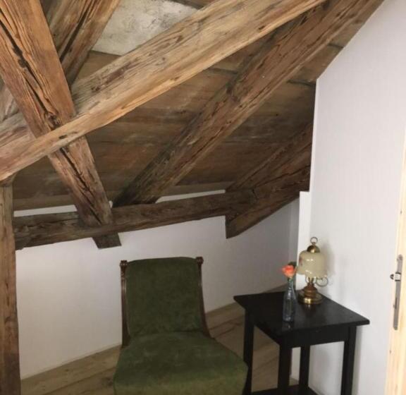 Номер Стандарт, Das Hornsteiner
