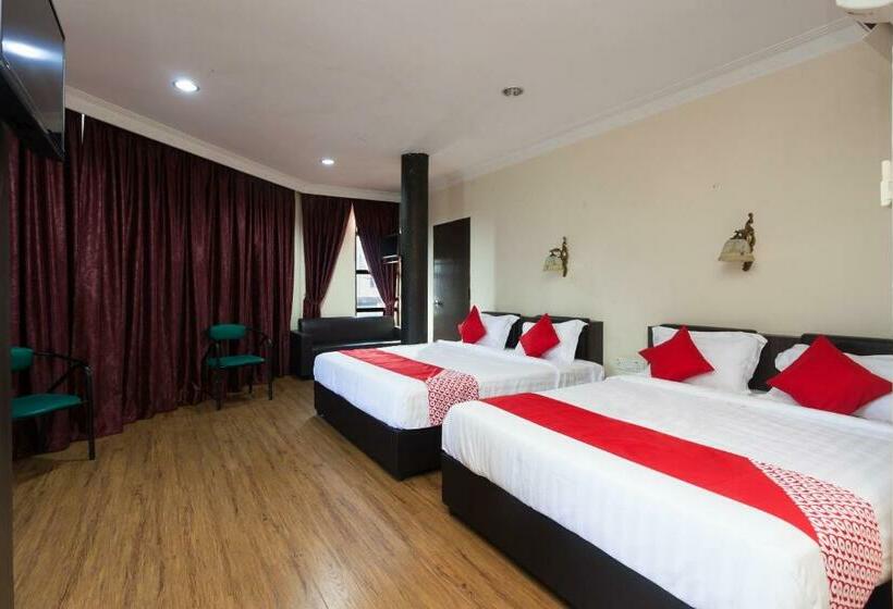 家庭套房, T P Hotel By Oyo Rooms