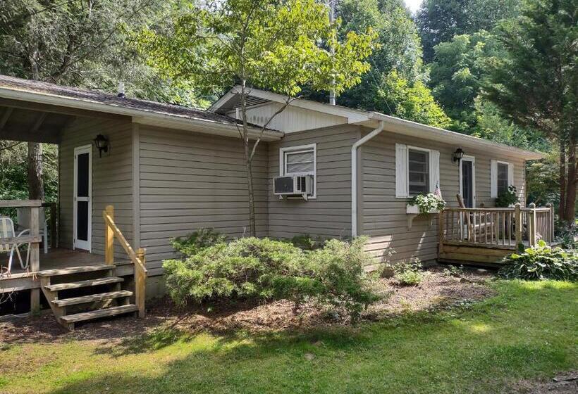 Люкс 2 Спальни, Cozy Creek Cottages