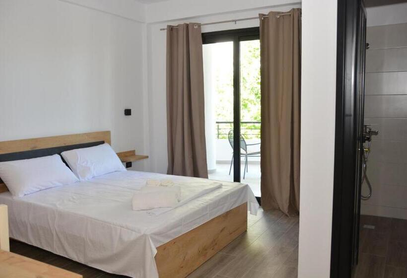 اتاق استاندارد با تراس, Lungomare Private Rooms