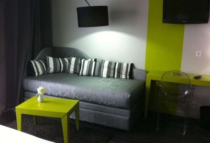 Люкс, Golf Hotel Colvert   Room Service Disponible